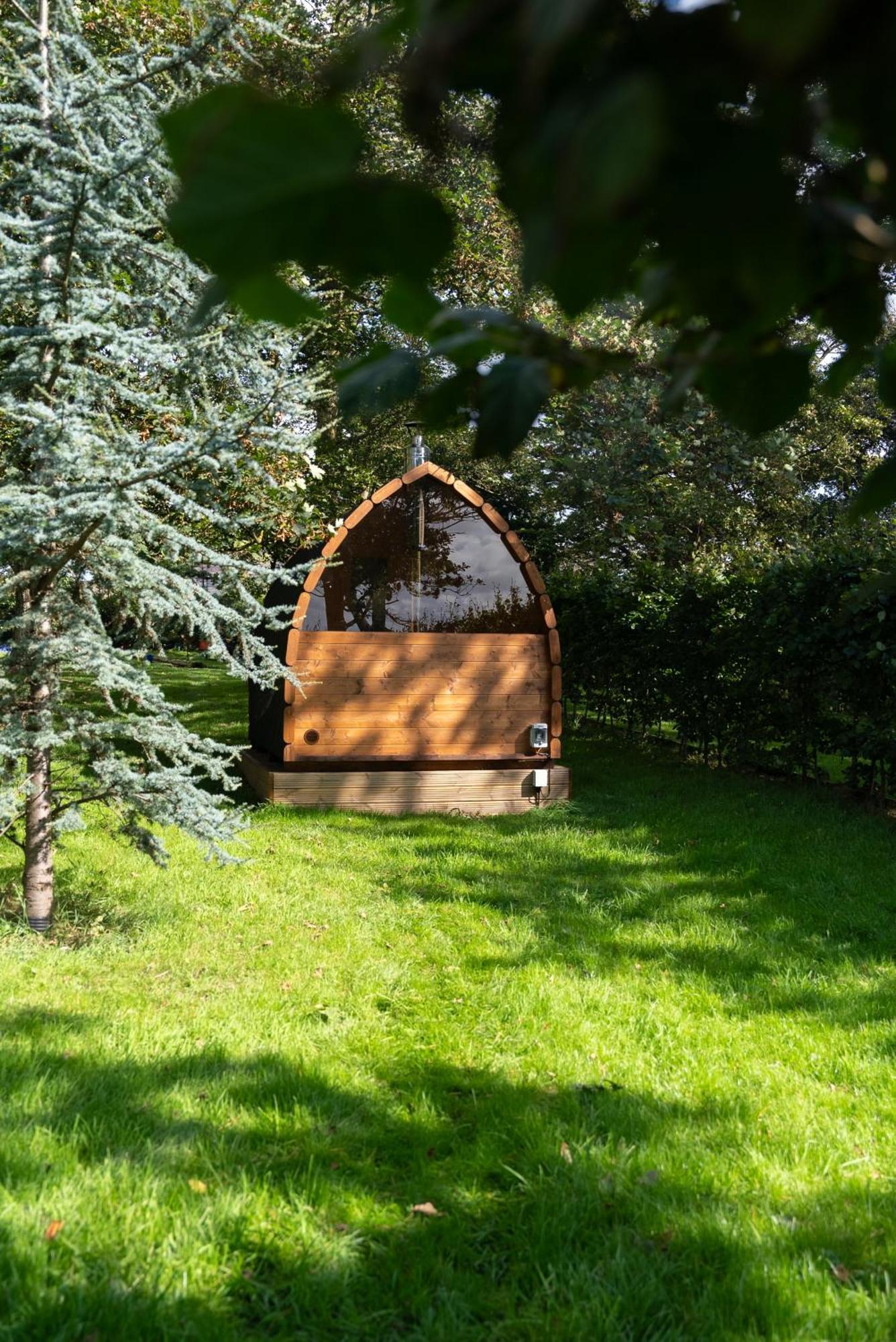 Gileston Manor-Self Catering Apartman Saint Athans Kültér fotó