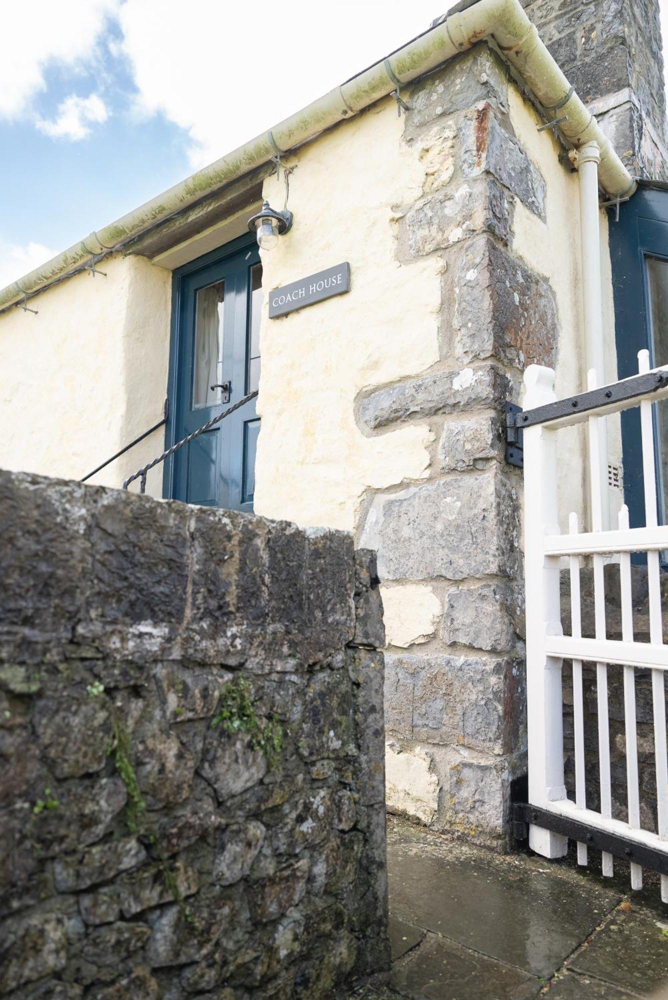 Gileston Manor-Self Catering Apartman Saint Athans Kültér fotó