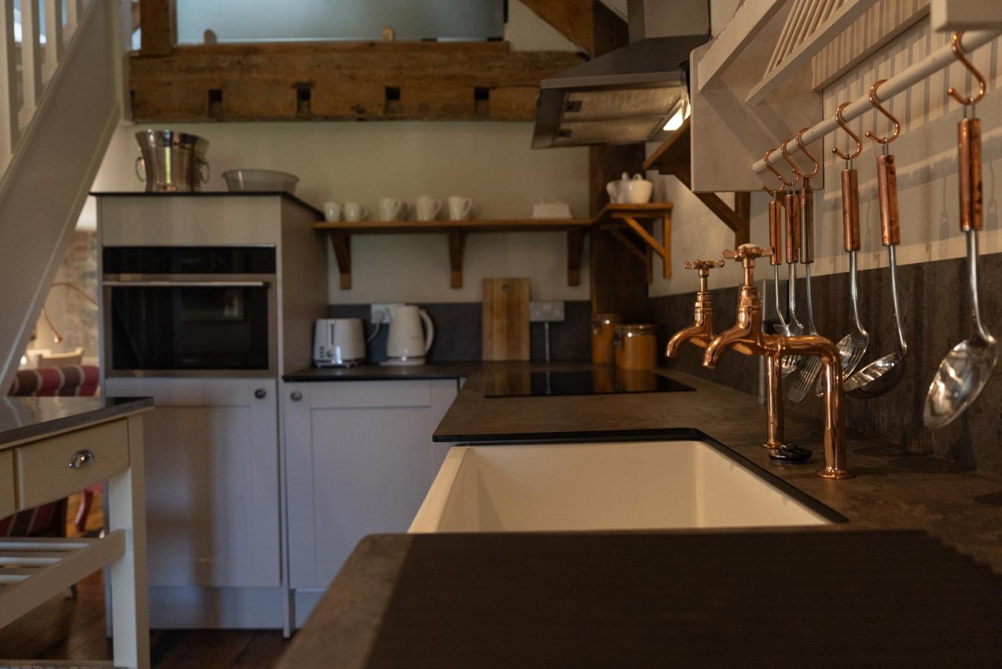 Gileston Manor-Self Catering Apartman Saint Athans Kültér fotó